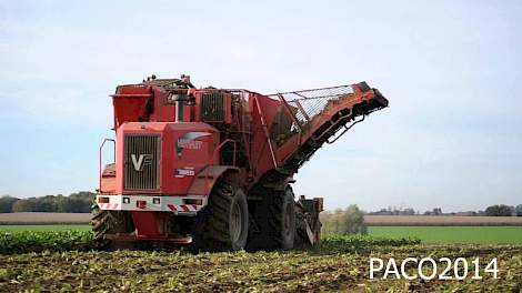 Loonbedrijf Timmers bieten rooien 2014