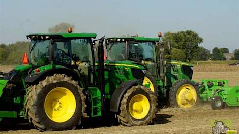 Bijna een kwart van de ondervraagde telers geeft aan de John Deere als belangrijkste trekkermerk te zien.