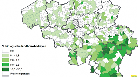 De groenkleuring op dit kaartje laat goed zien dat de bioboeren in België vooral in Wallonië zijn gevestigd.