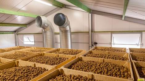 Veel partijen aardappelen die nu binnenkomen vragen om een versnelde droging door inzet van verwarming. (foto: Tolsma-Grisnich)