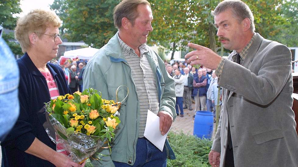 Siem Jan Schenk (rechts) stopt in augustus als voorzitter van LTO Noord.