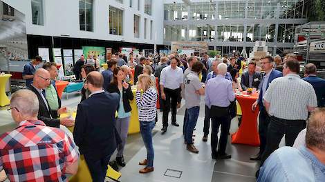 Vanaf 13 uur 's middags stroomt de showroom op de Venco Campus in Eersel vol met bezoekers.