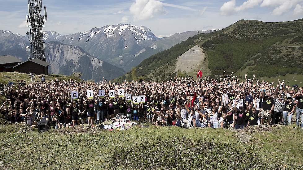 Een foto van de tussenstand op de berg Alpe d’Huez.