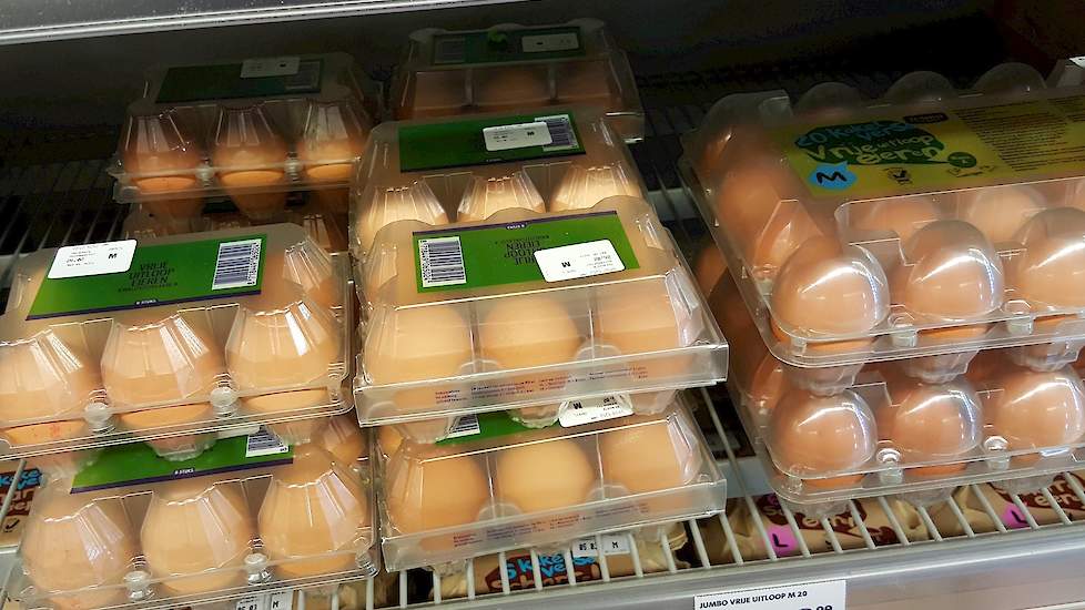 Uit de grotere populariteit van bruine eieren slaan supermarkten een slaatje. Dat ontdekte tv-programma Keuringsdienst van Waarde.