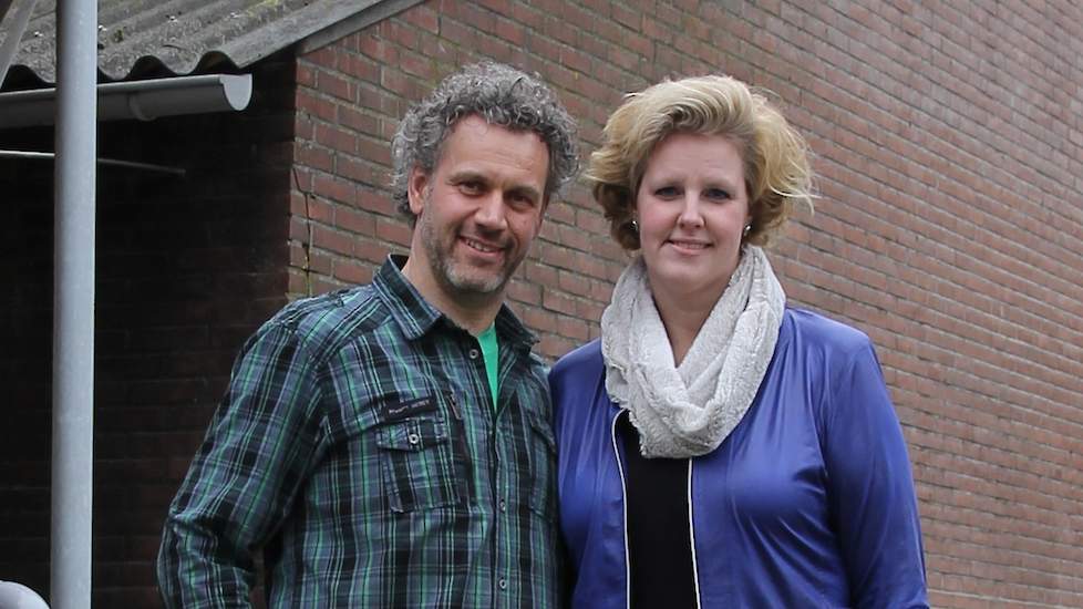 Gerald en Miranda Folbert zijn eigenaar van het bedrijf VOF Folbert Vriezenveen. Samen met hun twee kinderen en de ouders van Gerald wonen zij in het Twentse Vriezenveen. Het bedrijf omvat vier kuikenstallen met een  totaal oppervlak van 3050 m2. Iedere r