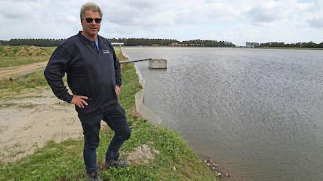 Akkerbouwer Frans van Dam: „Het grootste nadeel is dat het een kostbare maatregel is, toch al gauw een paar duizend euro per hectare.”