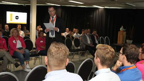 Wouter Wytynck, secretaris sectorvakgroep pluimvee bij de Vlaamse Boerenbond, las woensdag 25 september tijdens het Pluimvee Symposium Leg in Eersel (NB) zijn column voor.