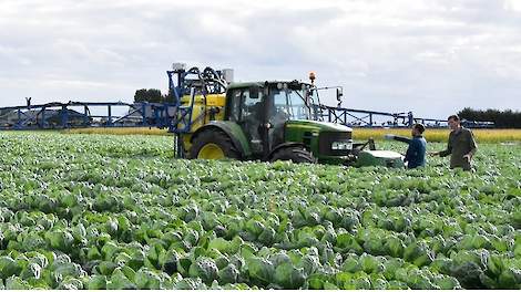 Spuitdemonstratie in aardappelen, cursusdag ASA