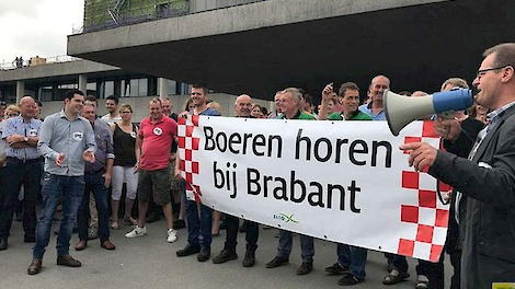 Het protest van Brabantse boeren op 7 juli 2017, toen de provincie besloot de duurzaamheidseisen naar voren te halen (2022).