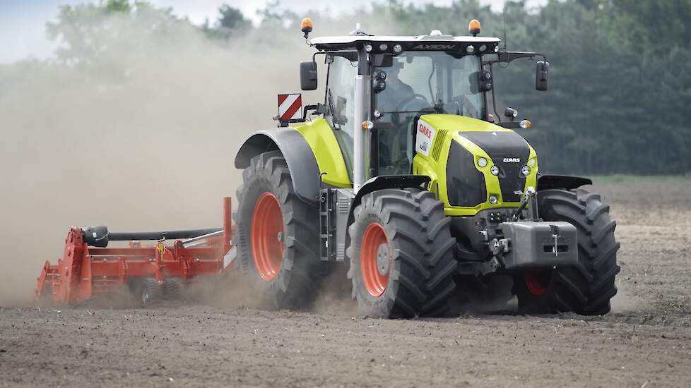 CLAAS › Claas Axion 850 Nu Ook De Zuinigste Trekker In Zijn Klasse ...