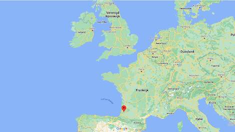 In het departement Landes (rode punt op de kaart) in het zuidwesten van Frankrijk zijn al 48 uitbraken van hoog pathogene vogelgriep vastgesteld.