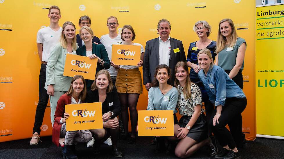 De winnende studenten van de eerste editie van GROW in 2019. Hun innovatieve concept-ideeën maakten de meeste indruk op de jury en op het aanwezige publiek.