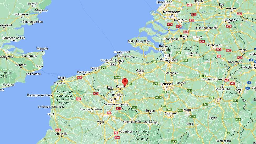 Op een kalkoenbedrijf in Deerlijk (zie rode punt op de kaart) in de provincie West-Vlaanderen in het zuidwesten van België is hoog pathogene H5N8 vogelgriep vastgesteld op vrijdag 29 januari.