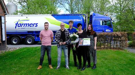 Agroscoopwinnaar legpluimvee familie Van den Berg uit Elsloo (FR).