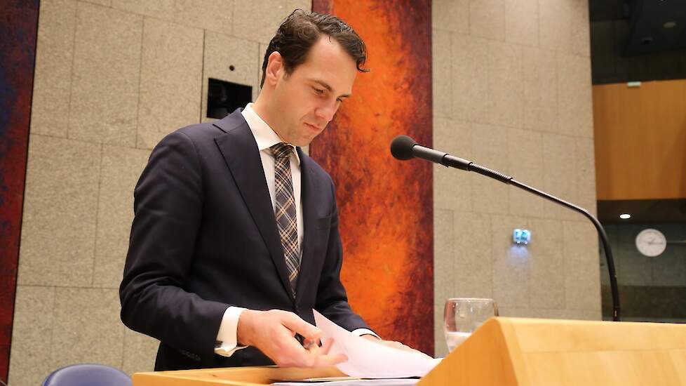 Toenmalig staatssecretaris Martijn van Dam gaf bij de invoering van het fosfaatrechtenstelsel maar minimale ruimte voor knelgevallen.