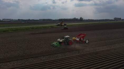 Aardappelen poten // Fendt 720 // Valtra // Big potato planting