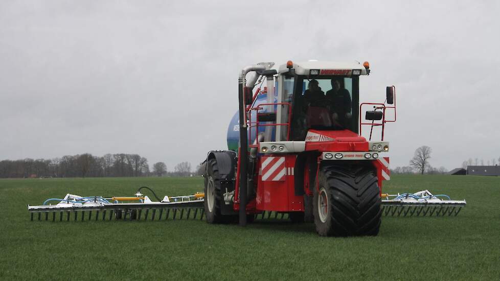 Groot Zevert Vergisting, de producent van de Groene Weide Meststof, heeft behoefte aan duidelijkheid van de overheid. Het wachten is op een toelating als landelijk erkende meststof.