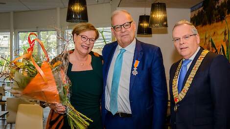 Volgens  Eltjo Bethlehem (midden op de foto) heeft de pluimveesector goud in handen.