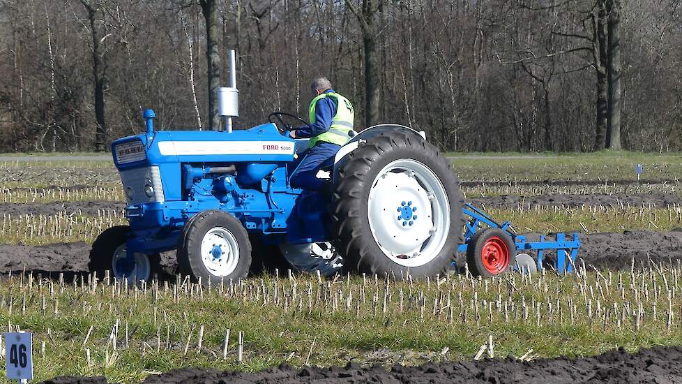 Oldtimer ploegen | Trekkerweb.nl - Mechanisatienieuws voor de landbouw