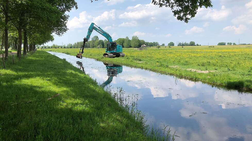 Video: Waterschap biedt maaisel sloten en oevers aan bij in de Vee-en-Gewas.nl - Landbouwnieuws voor Oost-Nederland