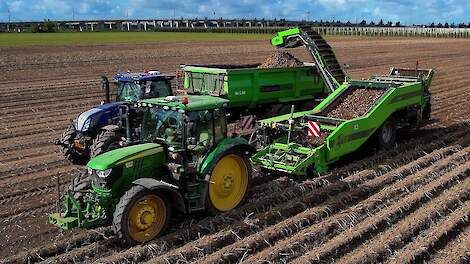 Aardappels rooien | Potato harvest | AVR Lynx | AVR Puma | John Deere |  Aardappeloogst 2022