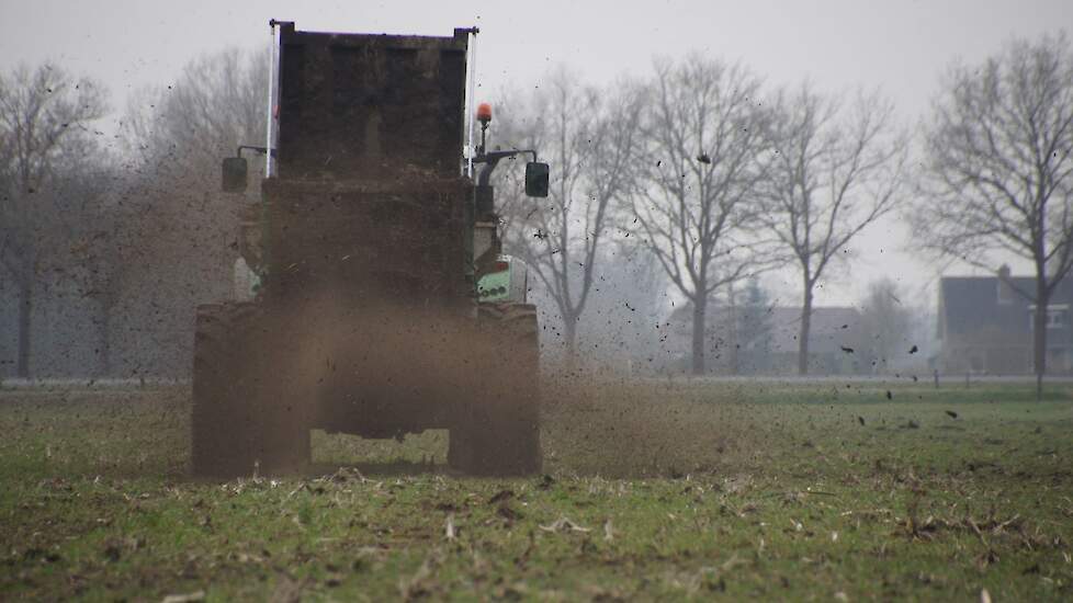 Uitrijden compost