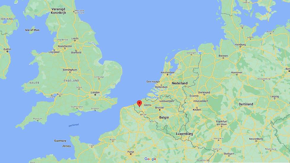 In Houthulst, in de Belgische provincie West-Vlaanderen (zie rode punt op de kaart) is een tweede besmetting met vogelgriep ontdekt eind vorige week.