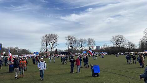 Het demonstratieterrein in het Zuiderpark begint zaterdag om 10 uur langzaam vol te lopen.