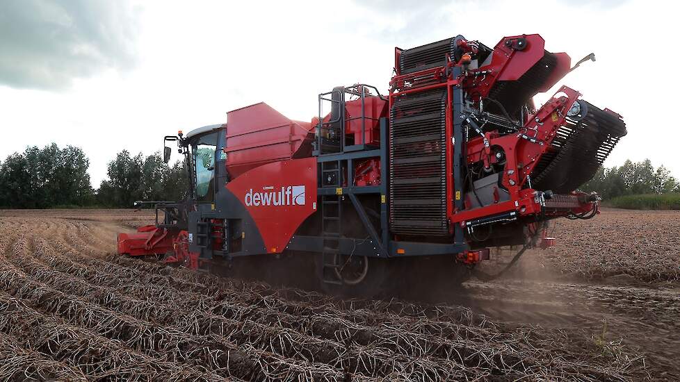 Het Belgisch areaal late teelten, zoals maïs en aardappelen, is de laatste zestig jaar met meer dan de helft toegenomen. In de oogsttijd is er daarbij een grotere kans op slechte weersomstandigheden.