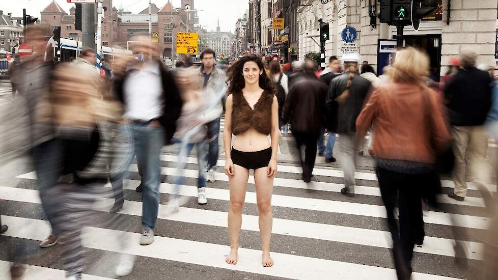 Filosofe Marianne van Dijk leefde een jaarlang als holbewoner in Amsterdam.