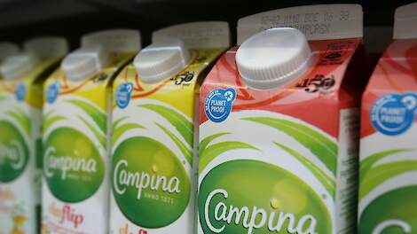 De strategische samenwerking met Natuurmonumenten was gericht op het stimuleren van de verkoop van Campina-zuivel onder het onafhankelijke On the way to PlanetProof-keurmerk.