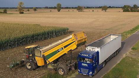 1200 pk Gilles ProDX-bunkerhakselaar Krone-New Holland