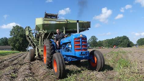 Old skool potato harvest Grimme - Sterbo - Climax - Ford - MF- Renault - Zetor - John Deere