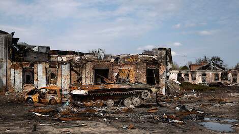 Verwoesting op het platteland. Op 20 februari is het 2 jaar geleden dat Rusland de Oekraïne binnenviel.