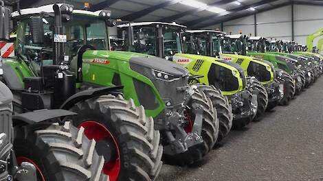 Lot of tractors XXXLandbouwtechniekdagen Agravis Technik Meppen 2024