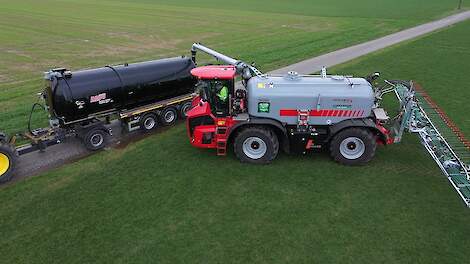 Holmer Terra Variant 435 met Zunhammer mesttechniek