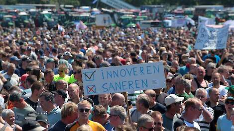 Een beeld van een eerder massaal boerenprotest in Stroe, juni 2022.