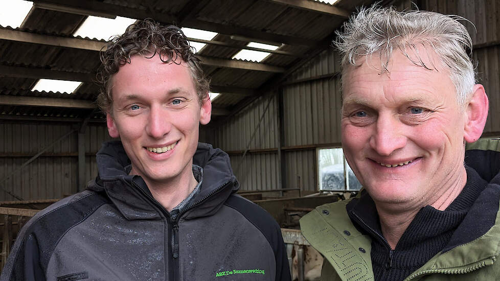 Arjan Mulder en zijn vader hebben een groot hart voor weidevogels. Maar het gaat ten koste van kwalitatief goed ruwvoer.