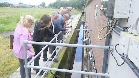 Bijeenkomst Versnellingsaanpak Emissiearme Landbouw  op het varkensbedrijf van William Meulendijks in Deurne met zijn Total Circulair Farming Concept.