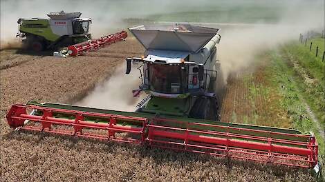 Claas Lexion 8900 TT Combine | World’s BIGGEST COMBINE | Wheat harvest | Claas Lexion 780 TT | KMWP