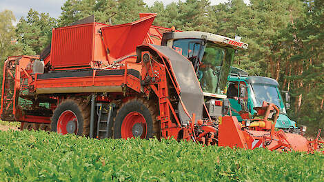 De ster van de show was de Xerion 3000 met opgebouwde Holmer-bietenrooier. De combinatie is eigendom van Matthias Roters uit Dülmen, een kleine 50 kilometer van Winterswijk.