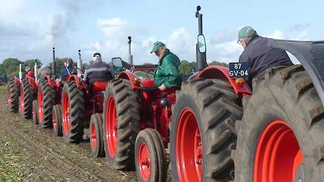 Zes Bolinder Munktell-trekkers redden Fendt