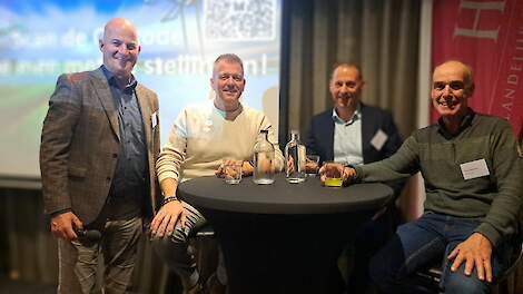 Van links naar rechts: Ron Mulders, Niels Zuurbier, Bart Kuin en Henk Westers.