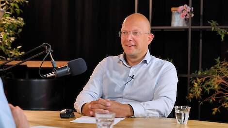 Wouter de Heij in studio van Agrio