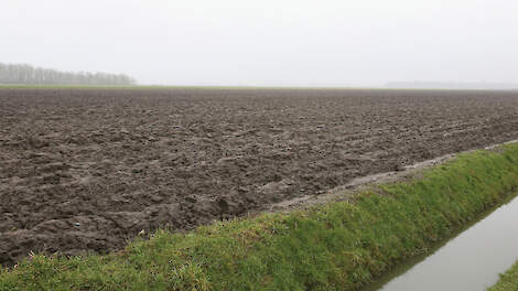 Wanneer sprake is van een terugkerend patroon van overschrijdingen, gaat het Ctgb de toelating herbeoordelen.