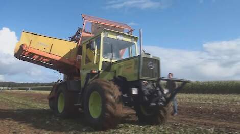 MB Trac 700 met een Sieben eenrijer bietenrooier Trekkerweb