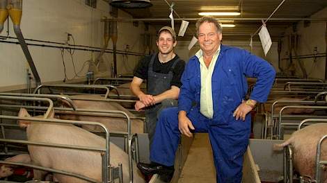 Jo Nouwen in Heythuysen (rechts) is een typische self-made ondernemer. Jaren geleden begon hij als klauwbekapper. Uit het niets wist hij een groot legkippenimperium op te bouwen, wat in 2000 werd uitgebreid met een zeugenhouderij. Oorspronkelijke doel was