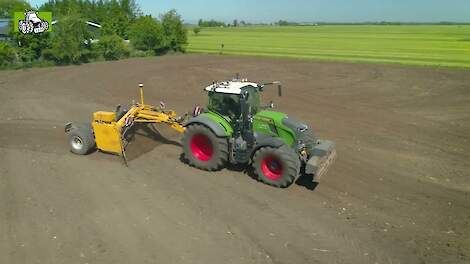Kilveren door loonbedrijf Epema uit Ryptsjerk met hun Fendt 728 Vario ProfiPlus Gen7