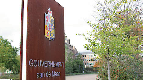 Het Limburgse provinciehuis. Limburg wil in 2030 stikstofdoelen halen, in plaats van het landelijke plan dat zich richt op 2035.