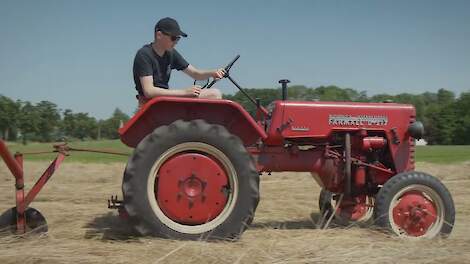 Zwadkeerder met Mc Cormick International D217